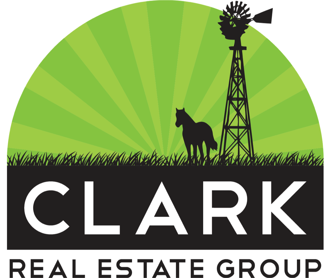 Farm & ranch logo